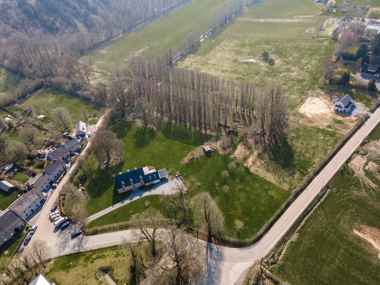 Villa de caractère et son parc arboré (Marchin)