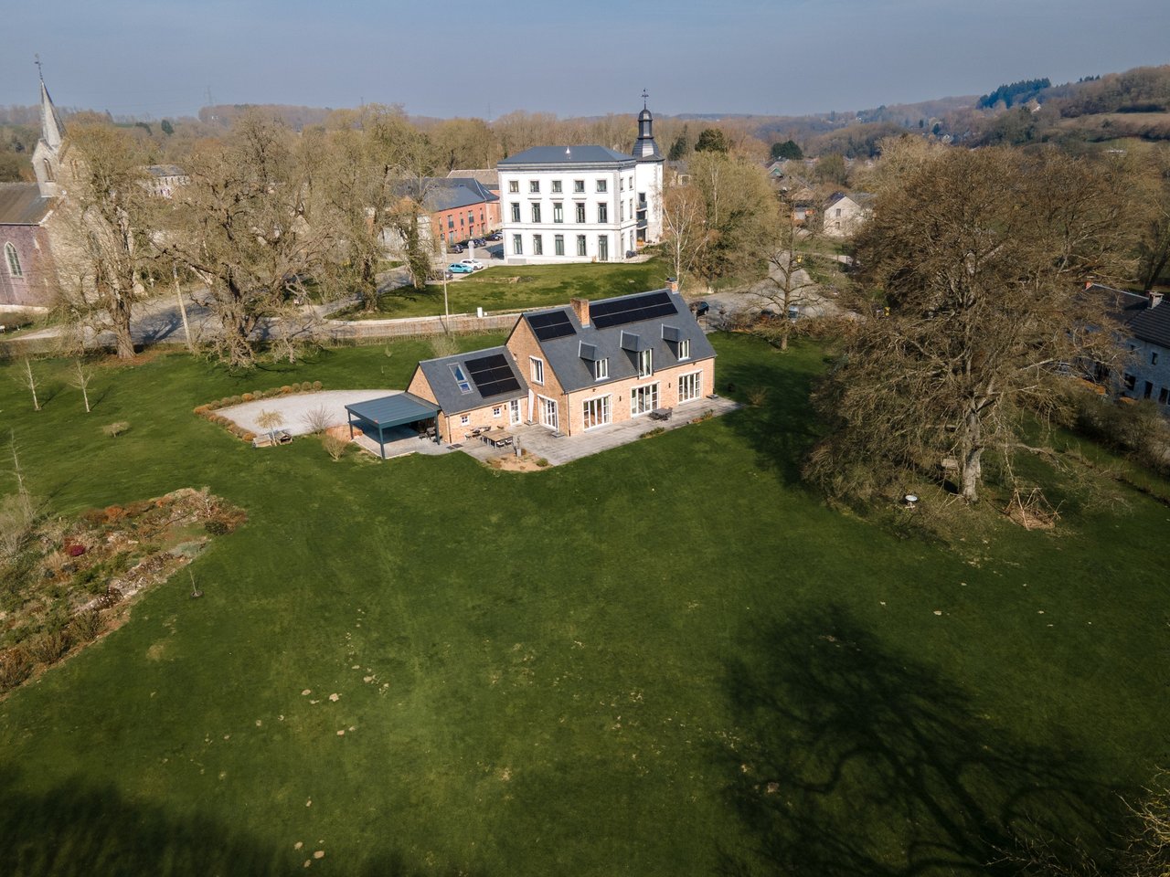 Villa de caractère et son parc arboré (Marchin)