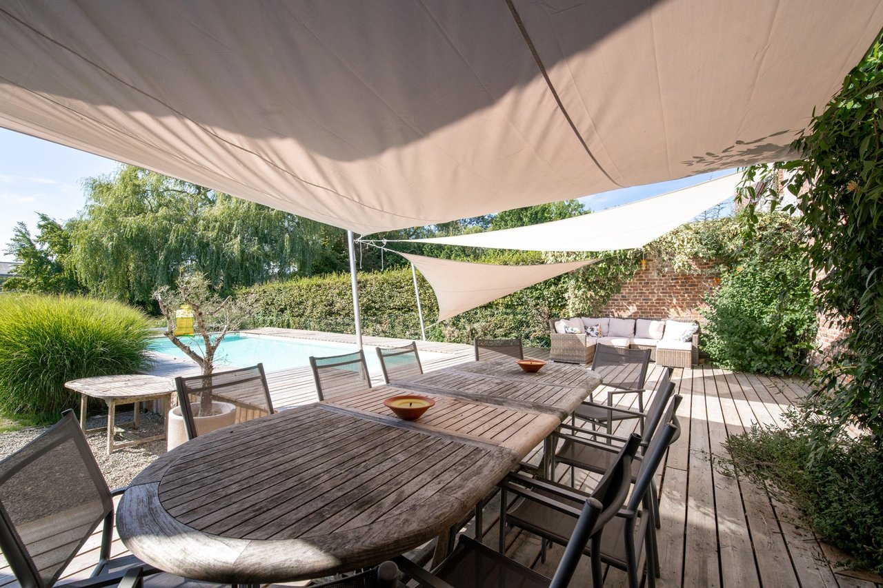 Bien d’exception avec piscine et annexes - photo 8