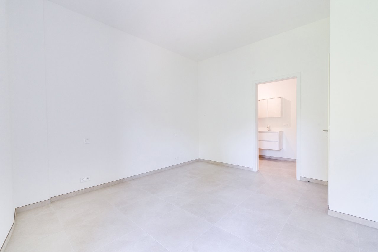 Appartement neuf 91 m² avec vue sur RAVeL - photo 13
