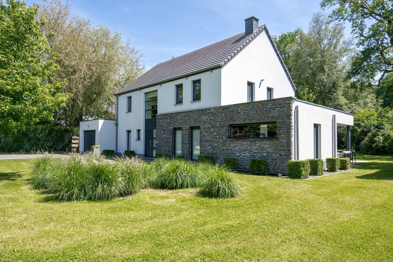 Élégante villa de standing - photo 1
