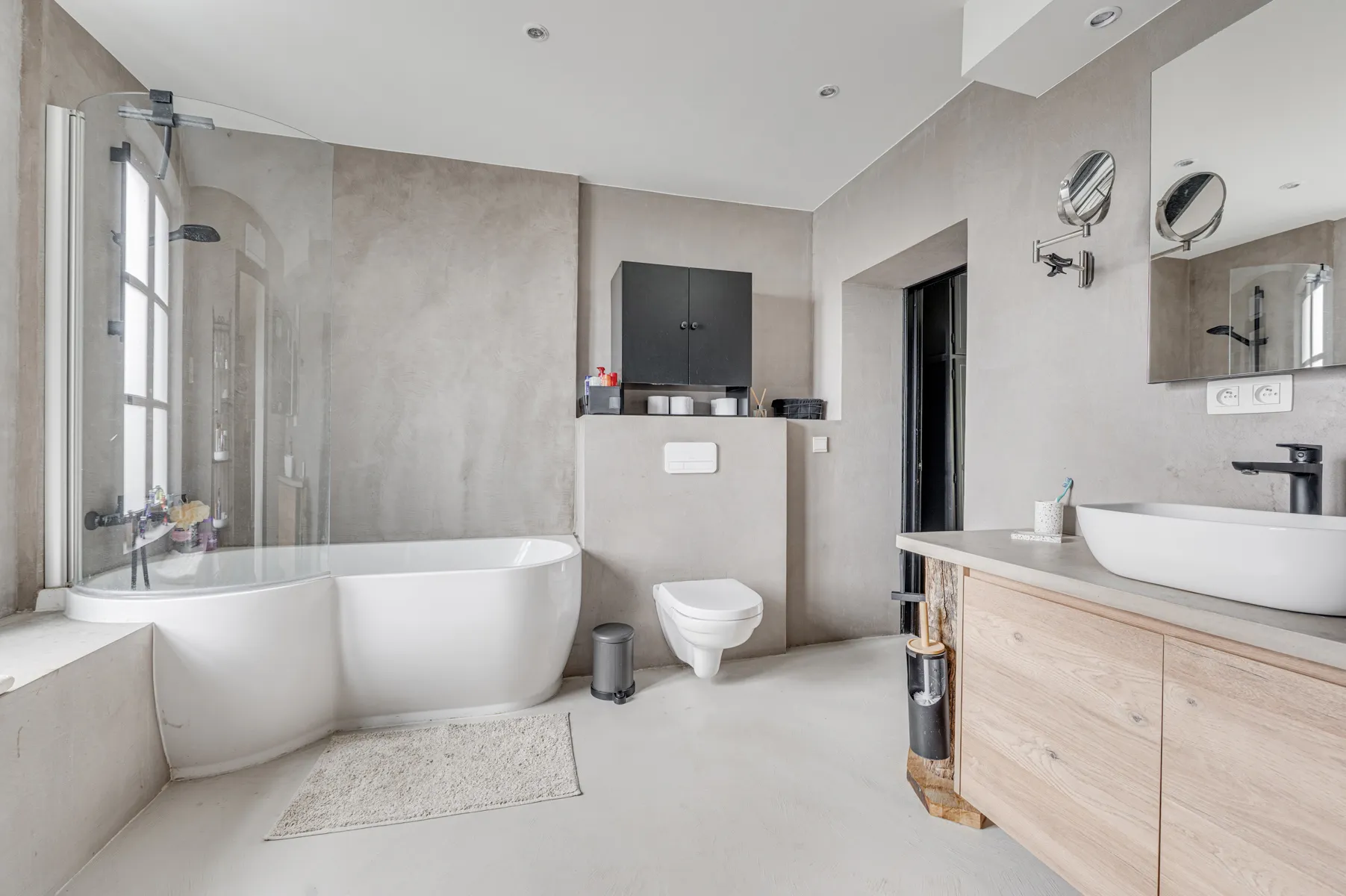 8c875012438145198fdcd4d6586f8baa