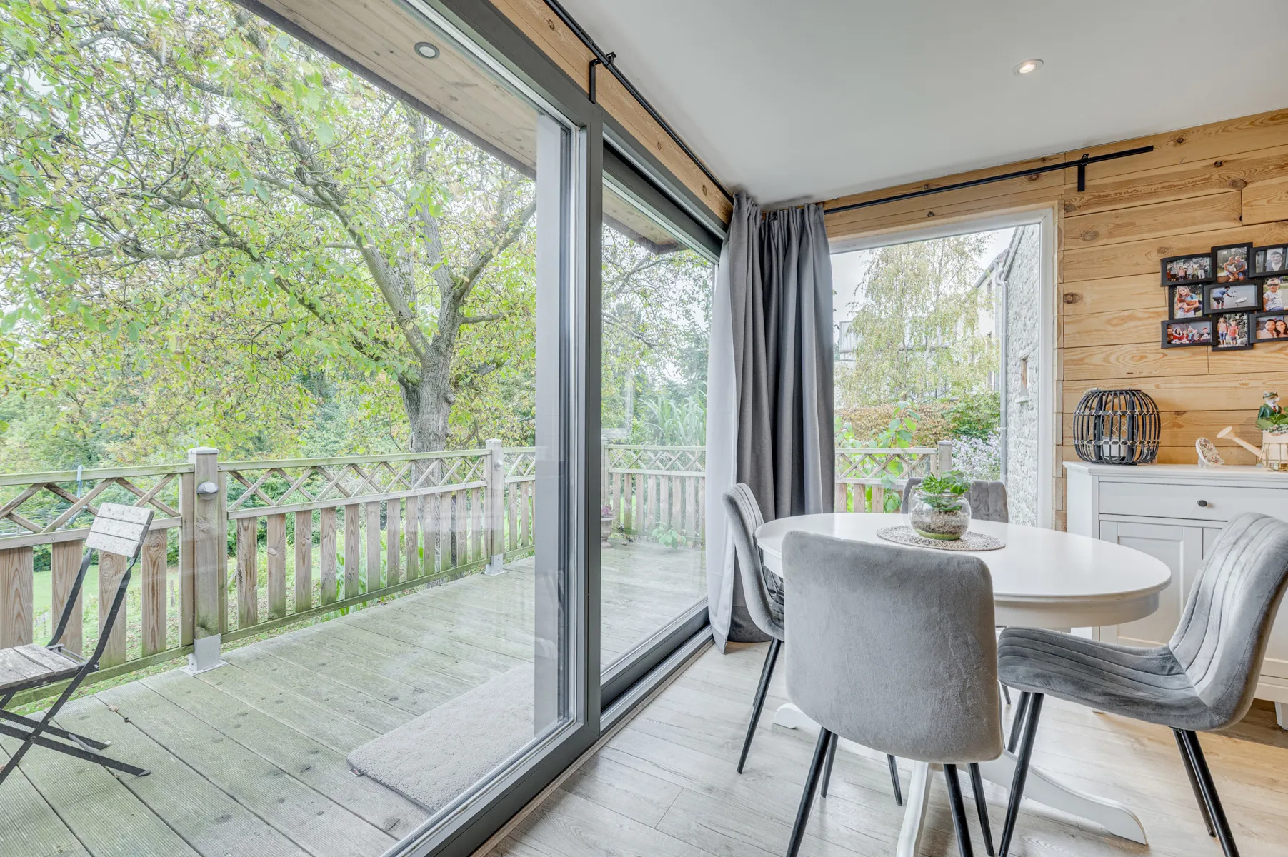 4c4e88ad902e4187a4d028aeb5adea25