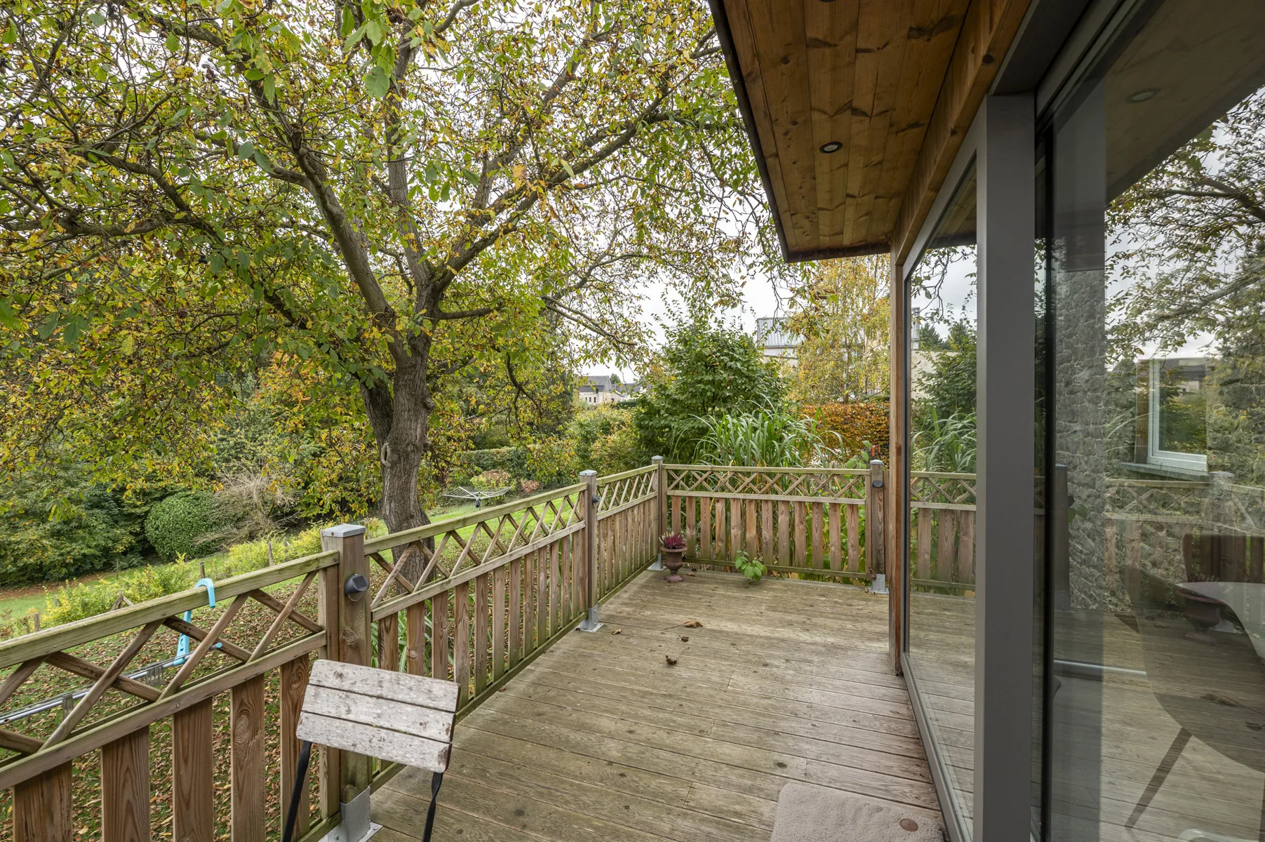 82ad0049e8a14b12bf93bf00fa8c67ff