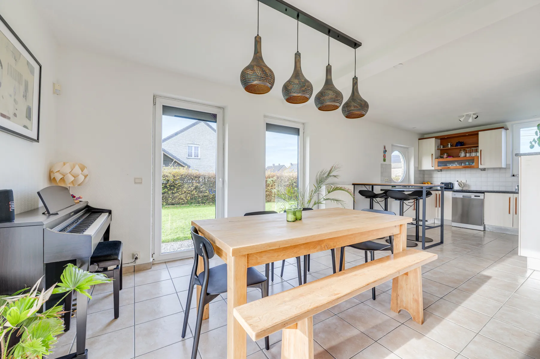 689a0f9cba1e4f2f8a3f0d39833140a6