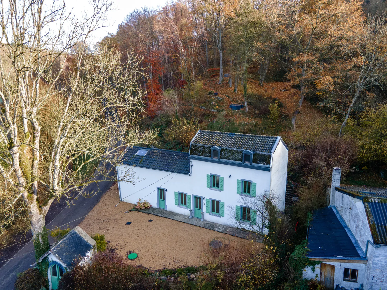 07e73475b2734e92afa4347c32f1bab6