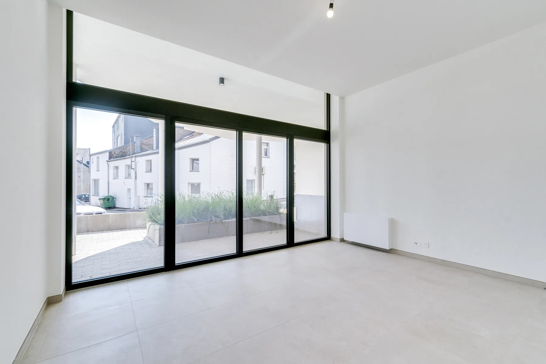 0700fd3c04704159875a8a9e8e01f341