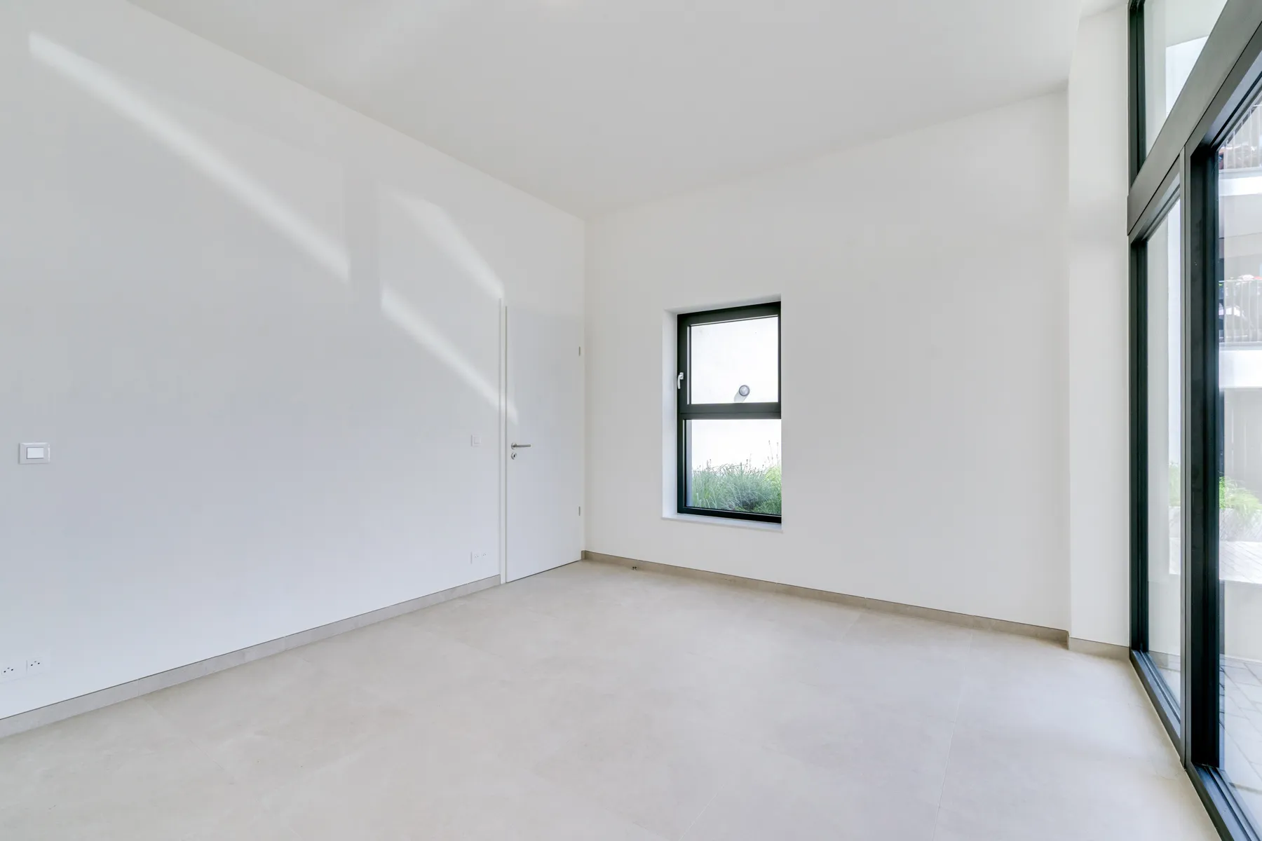 f34c87bbe49942da85aafbf81e42e922